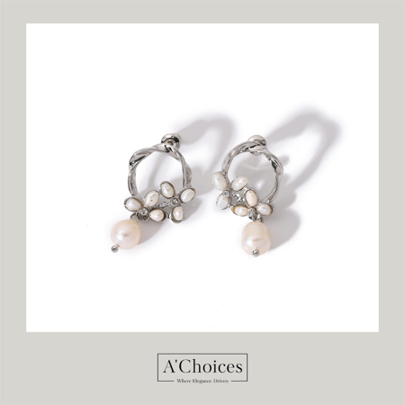 اقراط مطلية بالذهب مع اللؤلؤ الزراعي والزيركون بلونين ذهبي وفضي