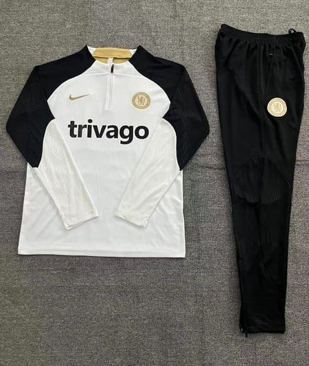 طقم بلوفر تدريبات تشيلسي الشتوي