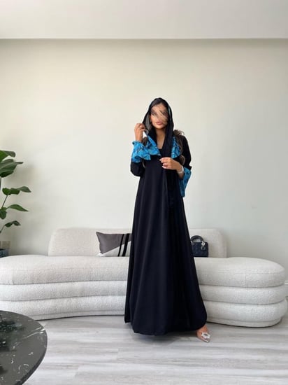 القمــاش كـريب لايت•اكمـام والياقه قمـاش جورجيت هندي•قصـه كلـوش