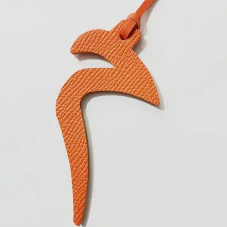 تعليقة حرف م