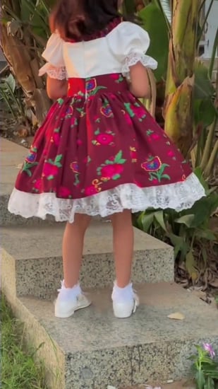 فساتين بطبقات الشالكي