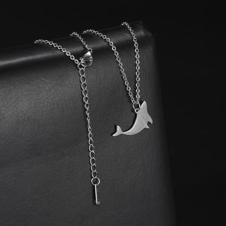 قلادة الحوت