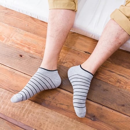 جوارب قطنية