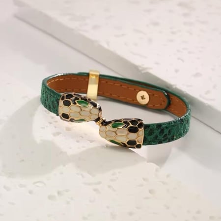 سواره جلد نسائية -نمط رأس الثعبان