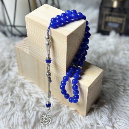 سبحة خرز صغير باللون الازرق BH111