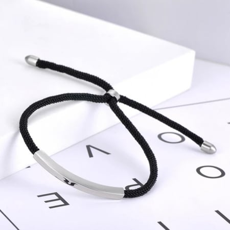 سواره عصرية من التيتانيوم