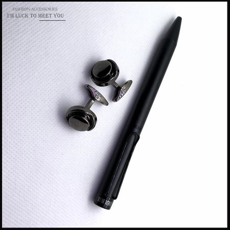 طقم قلم و كبك باللون الأسود الفاخر