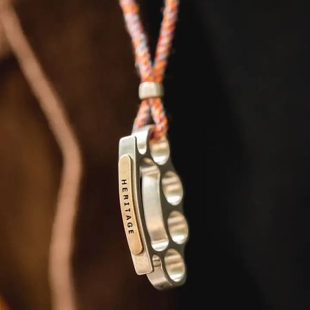 قلادة مادن الرجالية