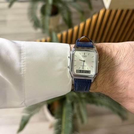 ساعة كاسيو ڤنتج - فضي جلد ازرق