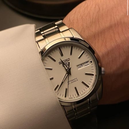 ساعة سيكو 5 اوتوماتيك -ابيض