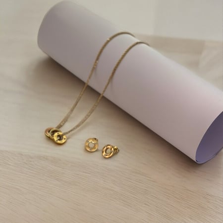 طقم قلادة وحلق نسائي ET106