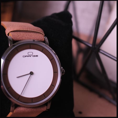 ساعة رجالية من اورنج بيج