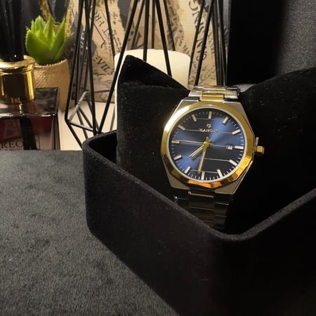 ساعة يد رجالية بسوار ذهبي وفضي ومينا زرق ماركة VLAMOUR متجر سماي