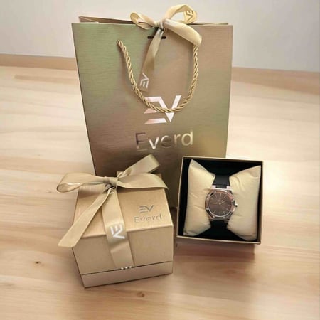 ساعة رجاليه من ايفرد بتصميم كلاسيك AV106