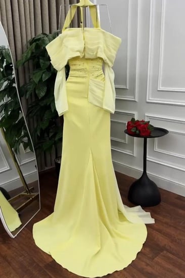 فستان سهرة أوف شولدر مزين بالخرز لون أصفر