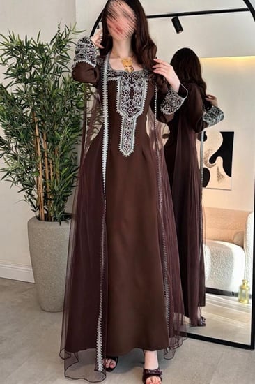 جلابية ناعم  من قطعتين لونين اسود و بني