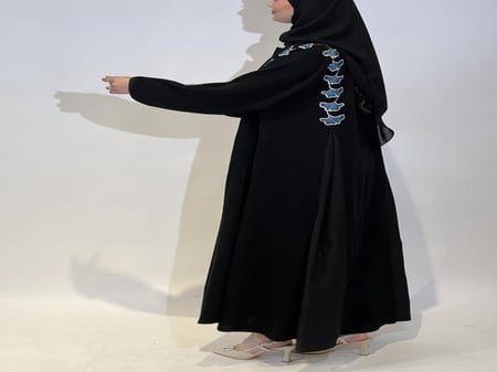 كلوش بتطريز