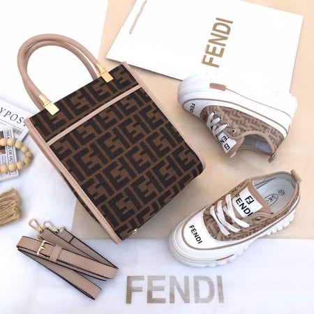 FENDI COLLECTION 3