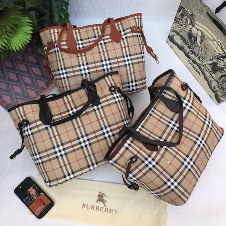BURBERRY