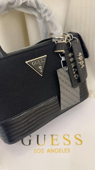 GUESS M