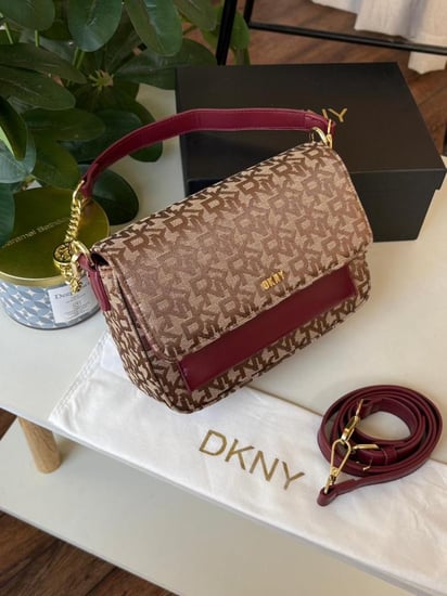DKNY
