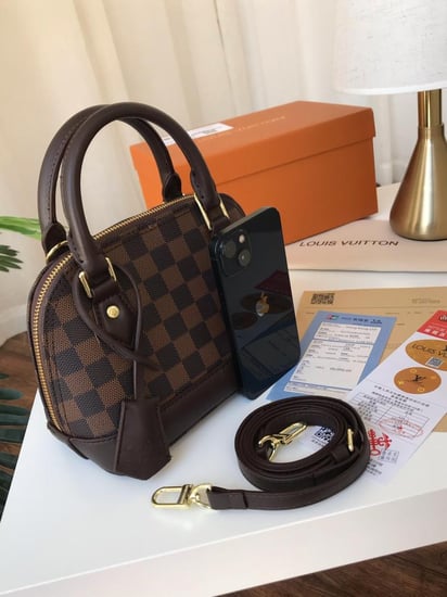 Louis Vuitton-Alma BB