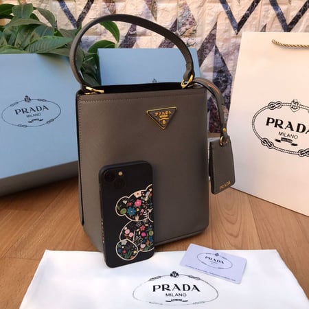 PRADA