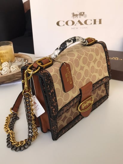COACH
