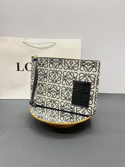 LOWE