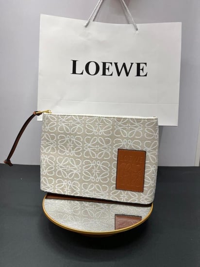 LOWE