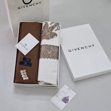 شال شتوي مع قماش ماركات جيفنشي مع ازارير