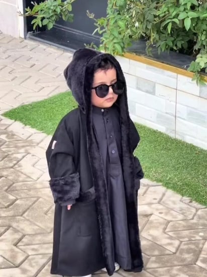 فروة ولادي اسود شتوية تدفي مع قبعة