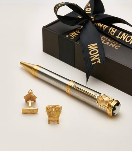 قلم فضي مع ذهبي و كبك ذهبي من ماركة مونت بلانك