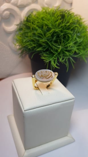 خاتم نسائي بالاسم