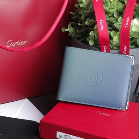 محافظ ماركة كارتير رجالية 2024 - بوك كارتير