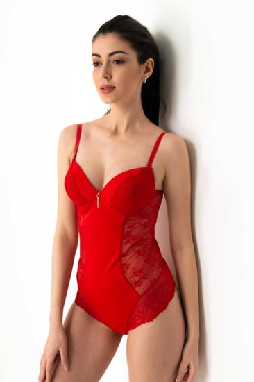 بدي سوت دانتيل حمالات رقيقة من Yeni Inci - 5556