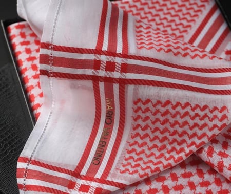 شماغ ماريو فالنتينو قولد SVGR1