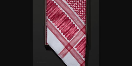 شماغ فاليانو  راسمي سيجنتشر