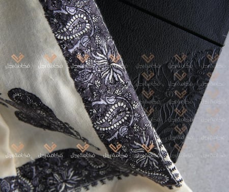 شال شتوي ايمانويل انغارو صوف 2023