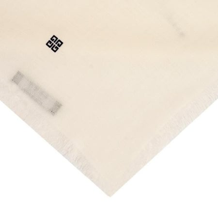 شال صوف جيفنشي بيج 2024