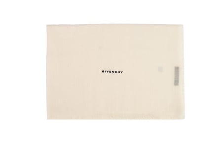 شال صوف جيفنشي بيج 2024