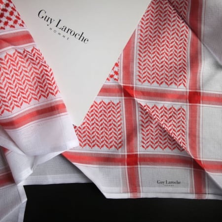 شماغ جاي لاروش - فخامة رجل