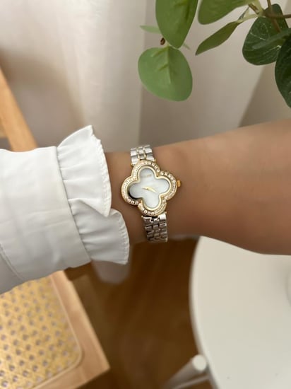 ساعة نسائيه ستيل -  9808