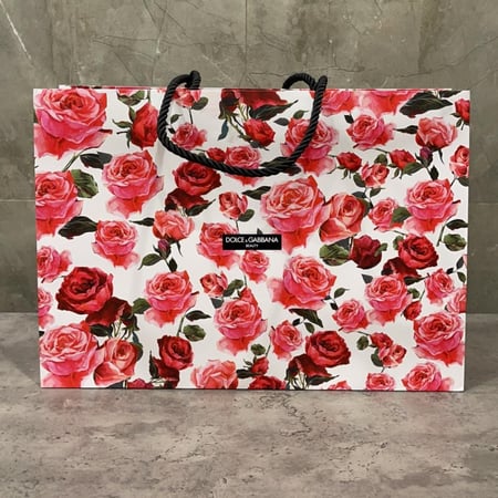 طقم دولتشي اند غبانا ( ٣ قطع مع علبه و كيس: شنطة + عطر ديفوشن+ ميني ماسكارا  ديفوشن)