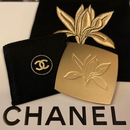 مرايا شانيل الاصلية بحجم رائع لشنط Chanel VIP Sublimage Mirror