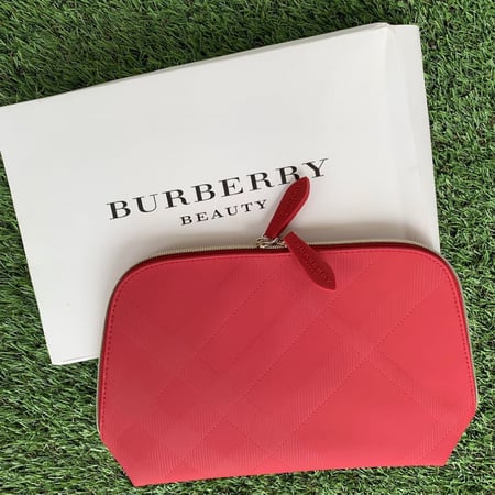 شنطة بربري جلد اصليه BURBERRY Red Leather Pouch