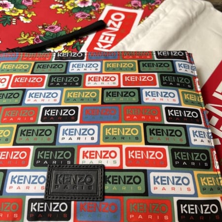 باوتش كنزو KENZO مع دست باق و كيس كنزو | اصليه