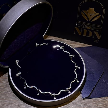 قلادة موج النجوم