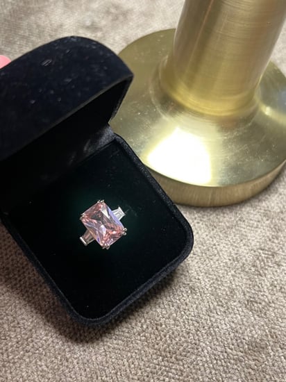 خاتم حجر الزريكون فضه عيار 925