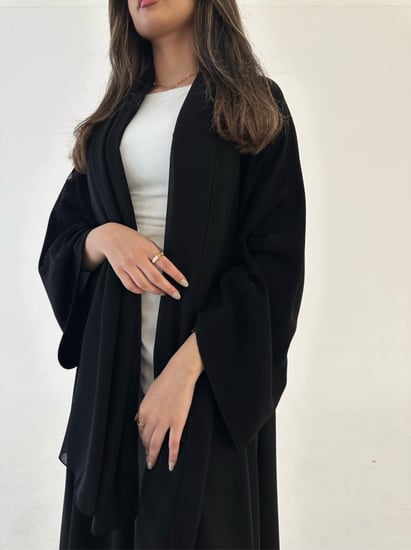 عباية كريب ملكي كلاسيك